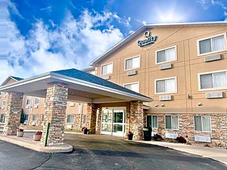 Quality Inn & Suites Wisconsin Dells Downtown - Waterparks Area