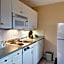 Travelodge by Wyndham Nanaimo
