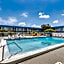 Days Inn by Wyndham Titusville Kennedy Space Center