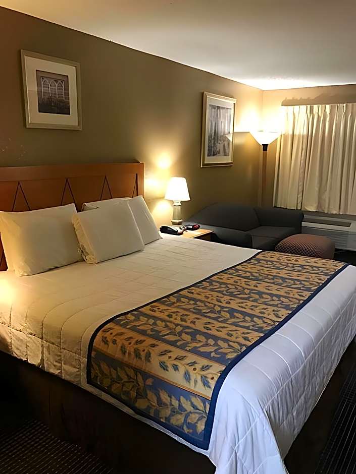 Americas Best Value Inn - Laredo