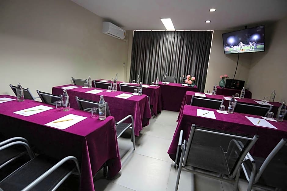Sino House Phuket Hotel - SHA Plus