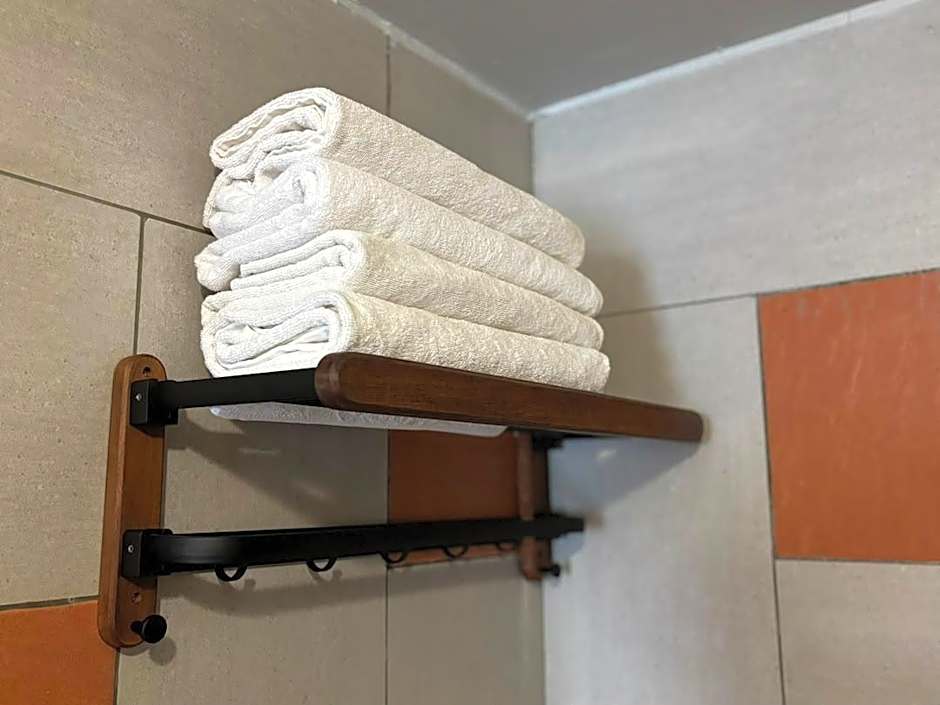 AE Semporna Guesthouse