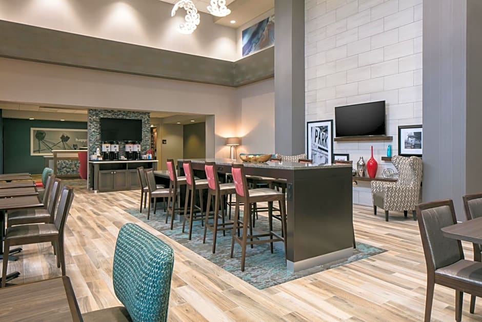 Hampton Inn By Hilton Wichita Northwest