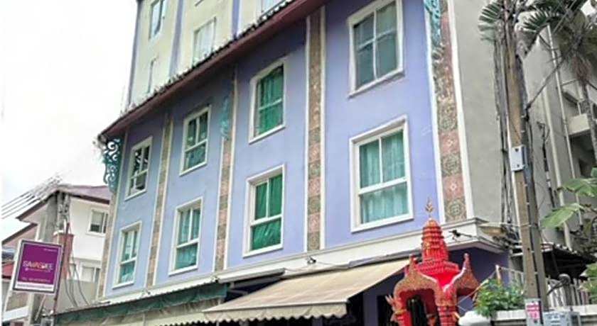 Sawasdee Hotel @ Sukhumvit Soi 8