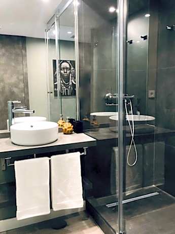 Recoletos Estudio en la mejor zona de Madrid