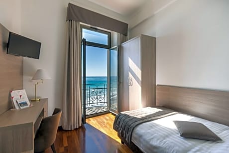 Standard Single Room with Sea View