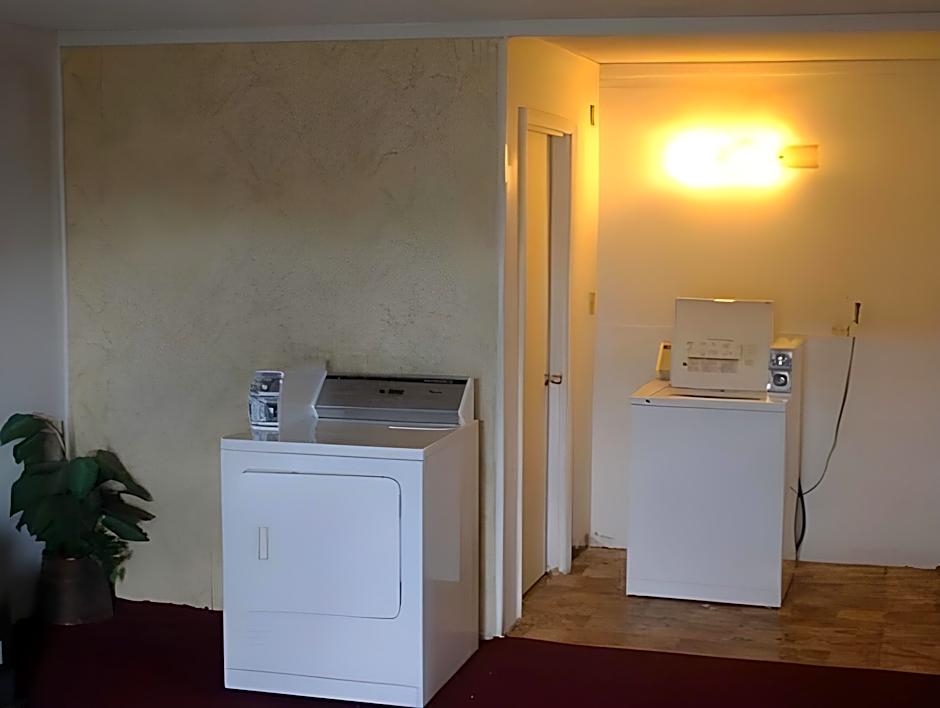 Red Carpet Inn Battleboro
