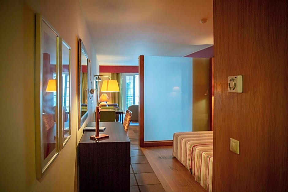 Apartamentos Turisticos Atlantida