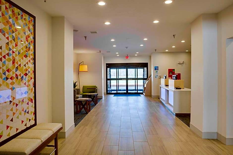 Holiday Inn Express Hotel & Suites Oklahoma City-Bethany By IHG