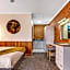 Golden River Motor Inn