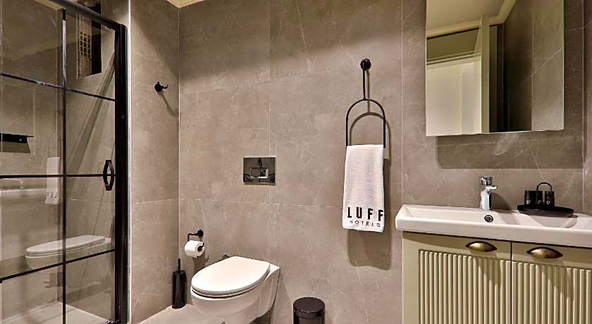 Luff Suites