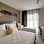 Amper Art Hotel