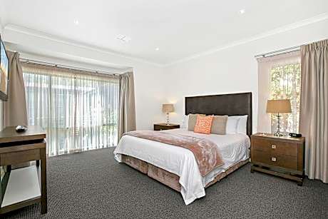 One-Bedroom Apartment - Penthouse