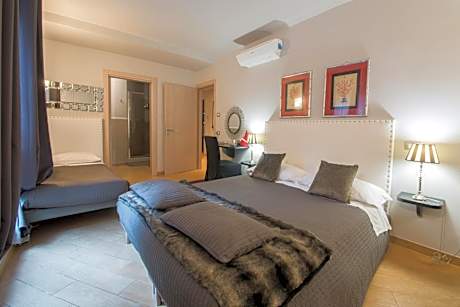 Suite Deluxe with Private Terrace