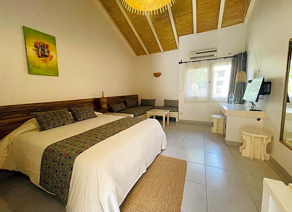 Le Saly Hotel & Hotel Club Filaos