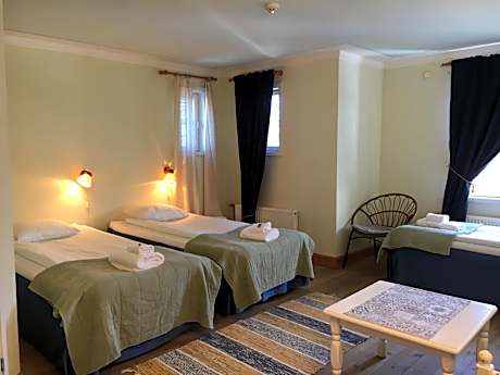 Standard Triple Room with Sea View