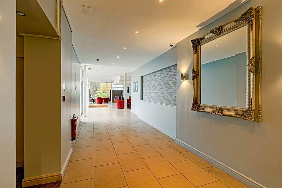 Manchester Airport Stanley Hotel by Belvilla