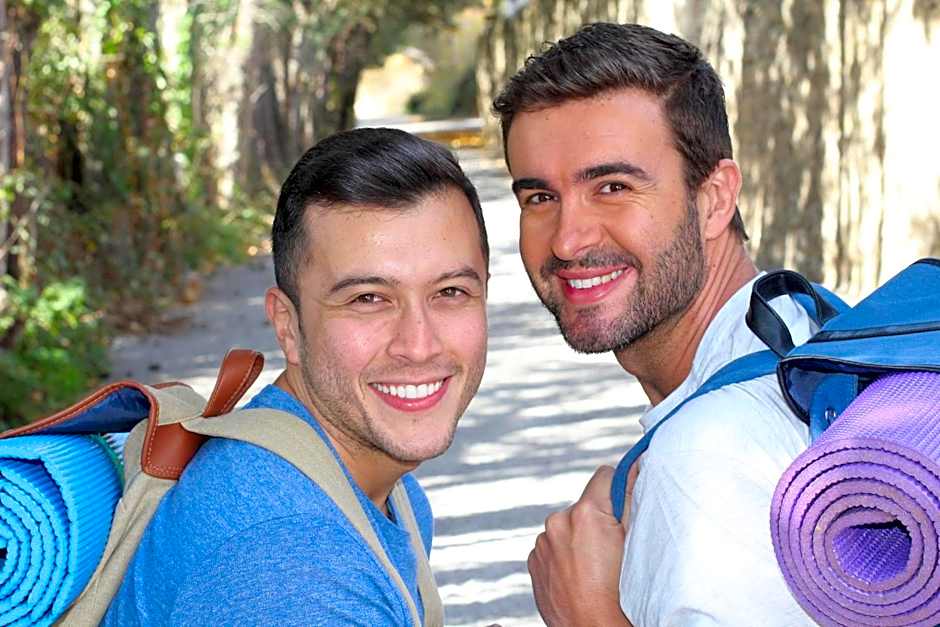 La Connexion, Gay Men Only