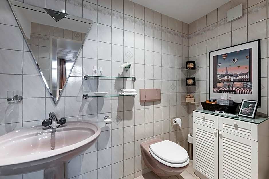 Art Deco Villa Mon Abri BnB