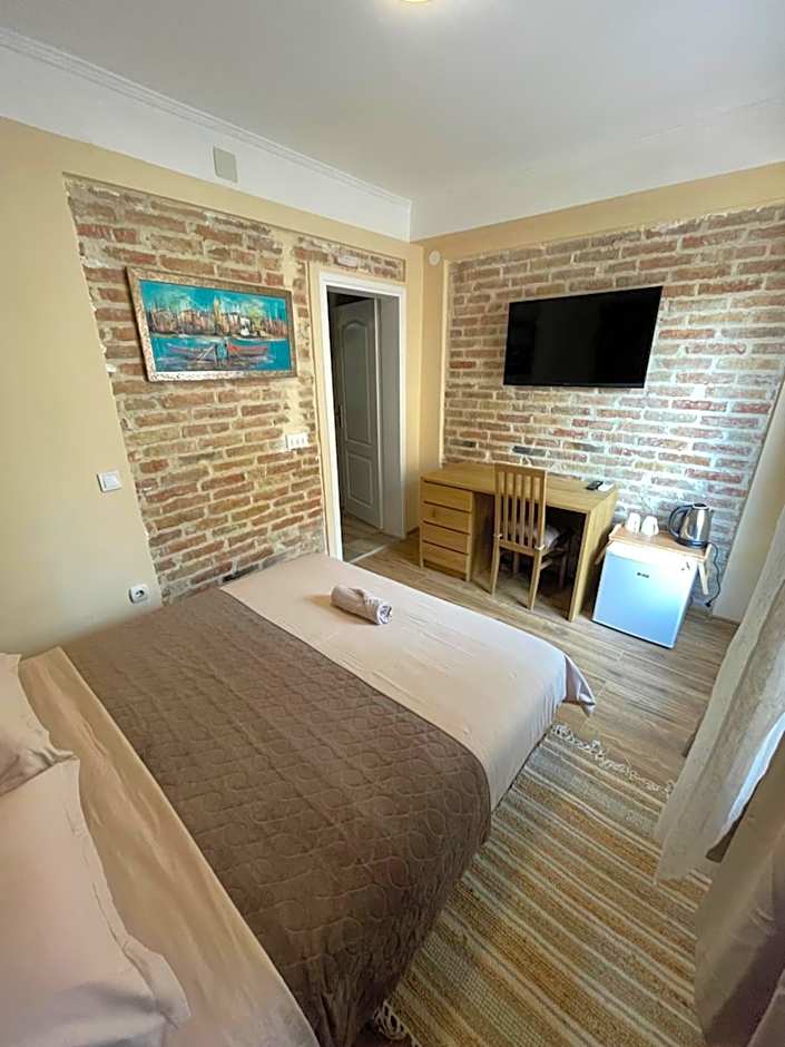 Hostel Anton