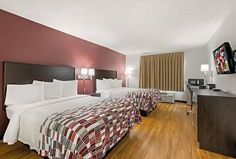 Deluxe Queen Room with Two Queen Beds - Non-Smoking