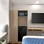 Microtel Inn & Suites By Wyndham Lincoln