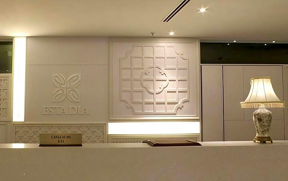 Estadia Hotel