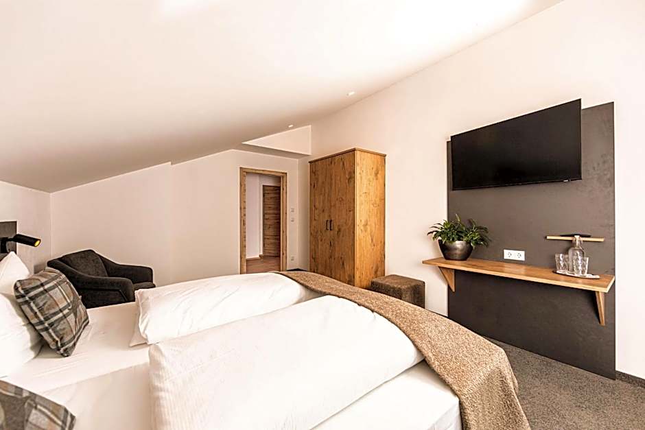 Hotel AlpinaRos Demming