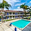 Motel 6-Bakersfield, CA - Airport