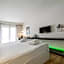 Hotel Beyond