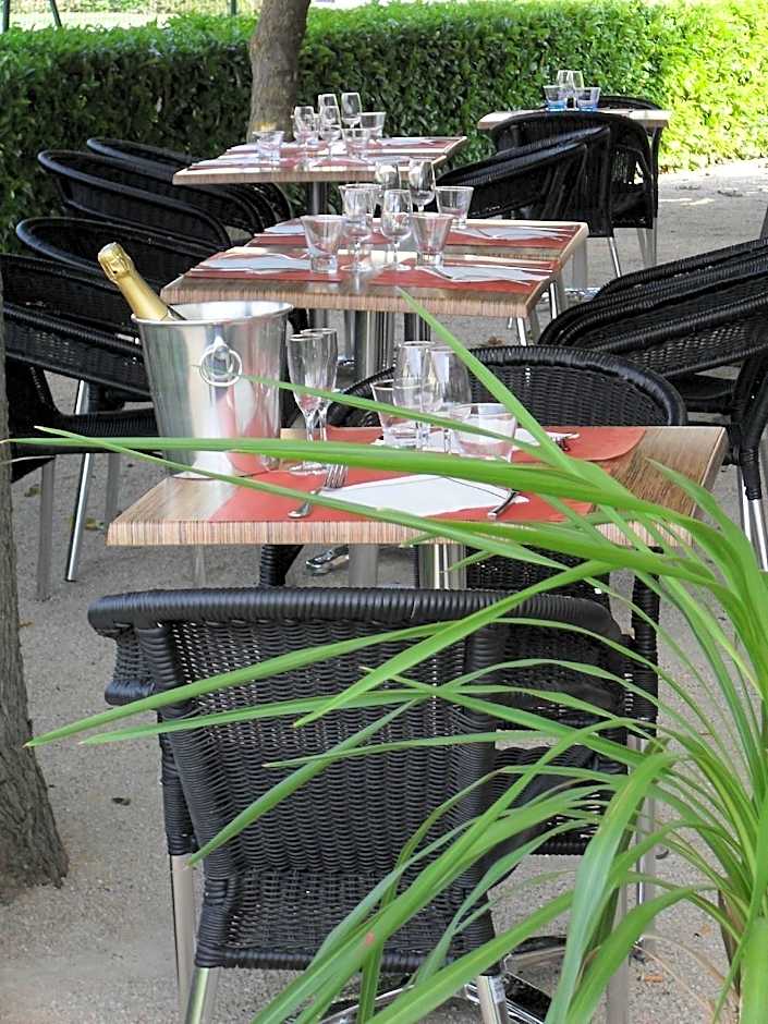B&B HOTEL Avignon Sud Parc des Expositions