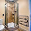 GO2 Gloucester Hotel by OYO