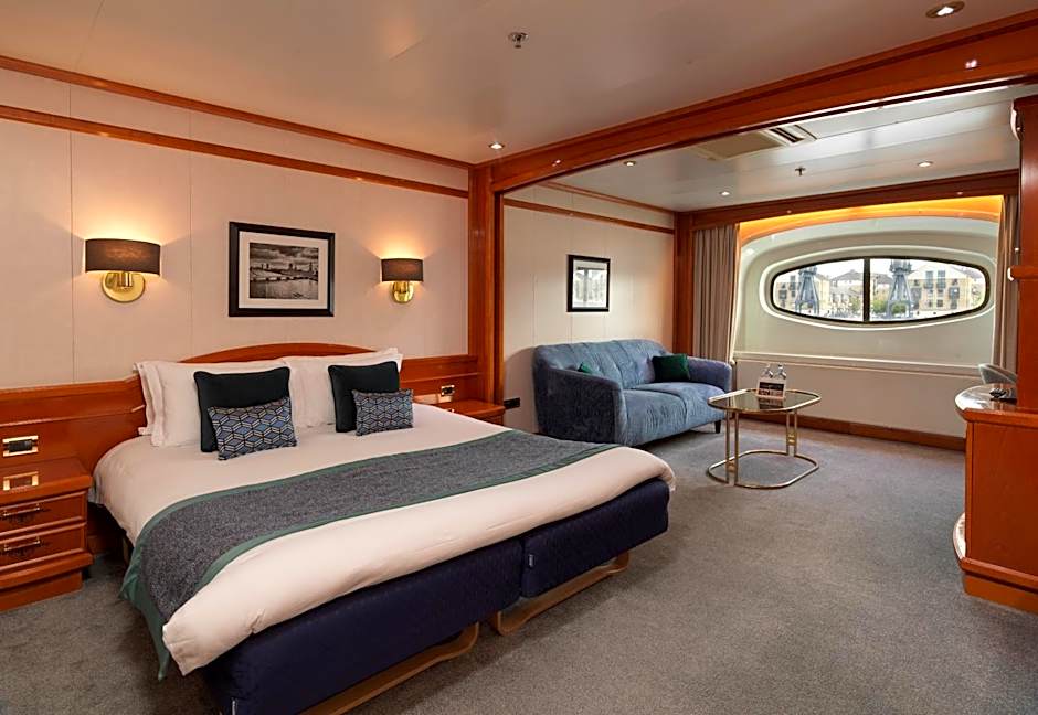 Sunborn London Yacht Hotel