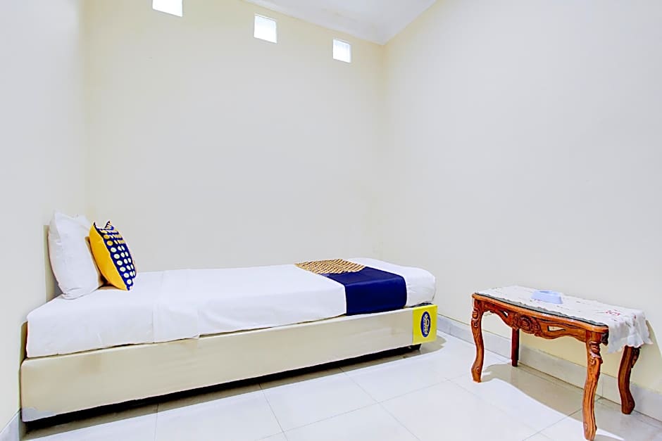Hotel O Kenzie Bunkbed Syariah