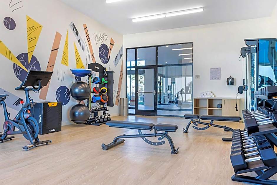 Cambria Hotel Burbank Airport