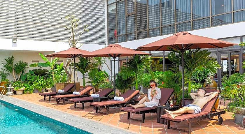 White Lotus Hue Hotel