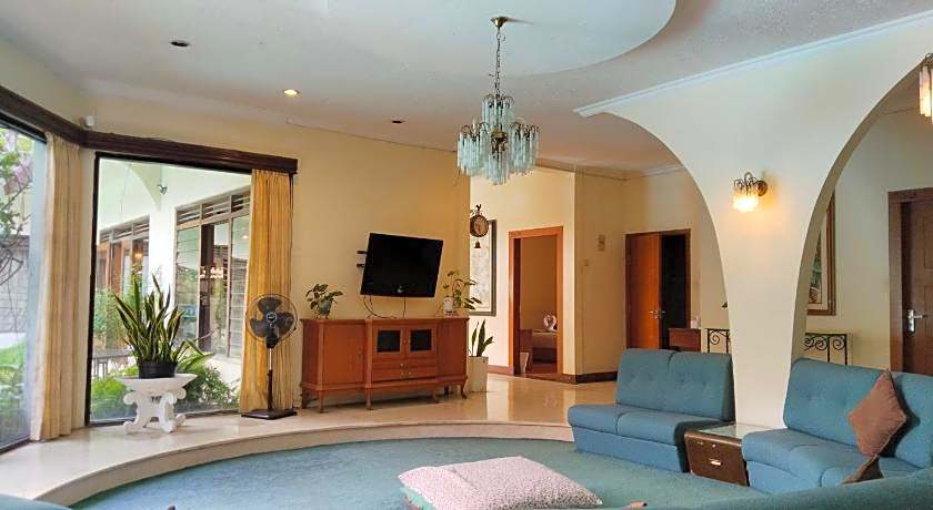 The Garden Family Guest House