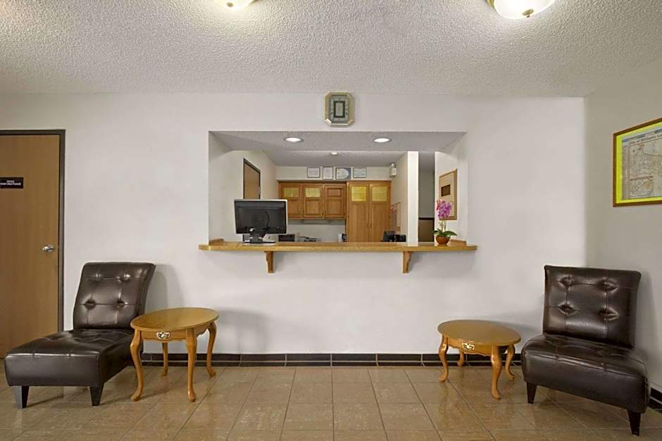 Super 8 by Wyndham Williams Lake BC