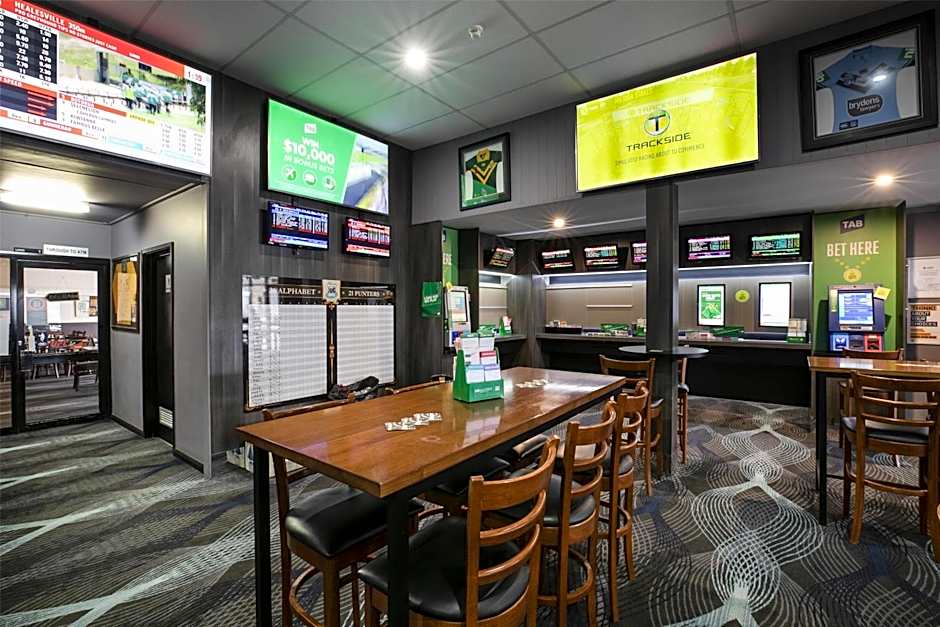 Nightcap at Fairfield