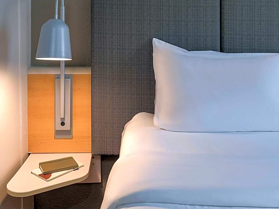 ibis Hotel Köln Airport