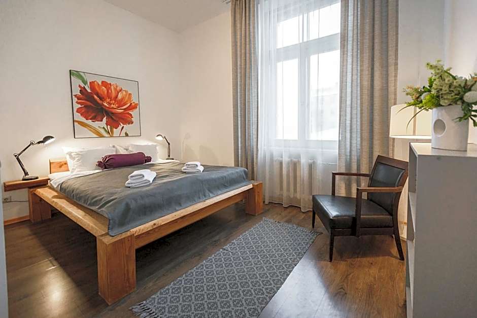 Bearsleys Downtown Apartments