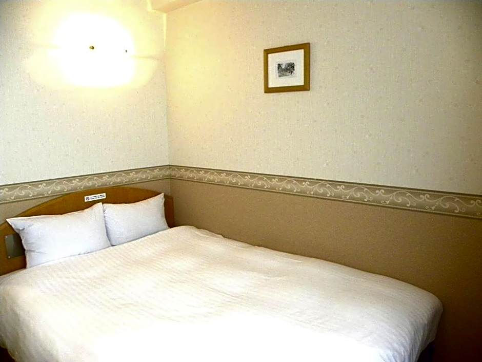 Photo 1 of 4 of 1 Bed, Nonsmoking