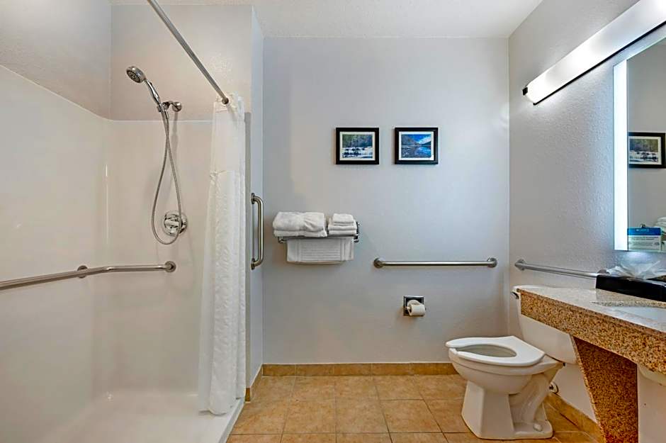 Comfort Inn & Suites North Greenfield