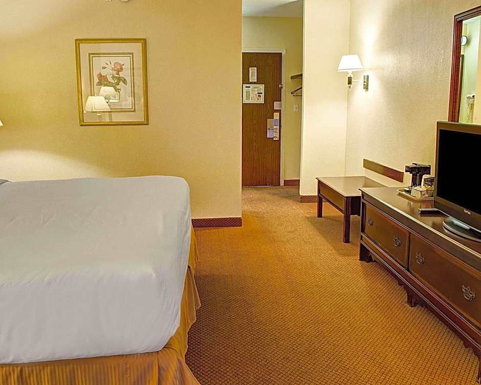 Quality Inn North