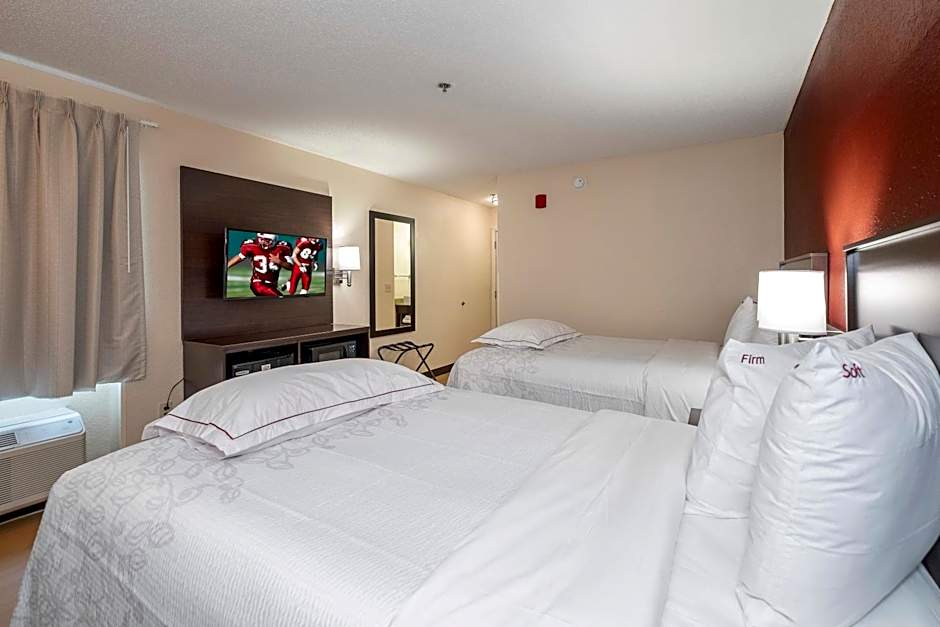 Photo 1 of 8 of Premium 2 Queen Beds