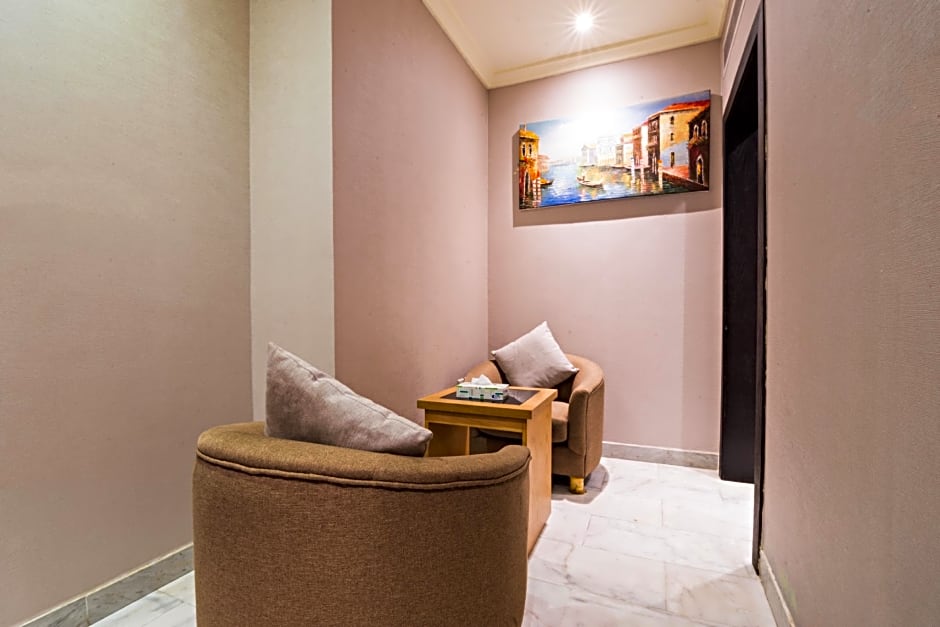 Ozone hotel