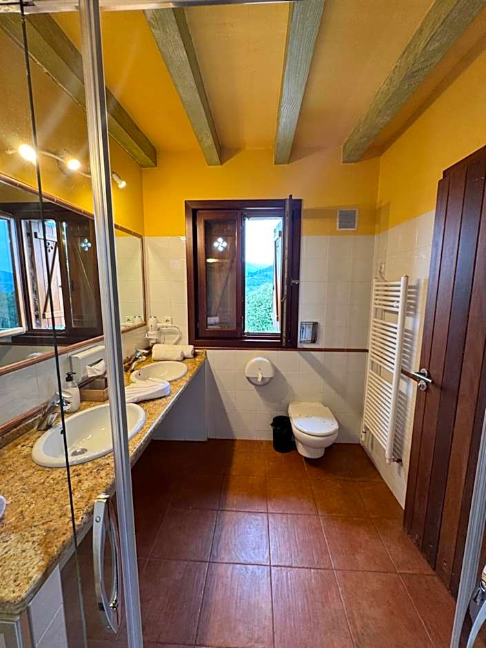 Hotel Rural Mañe