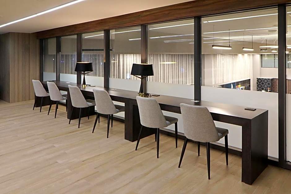 Holiday Inn & Suites - Mexico Felipe Angeles Airport By IHG