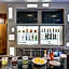 Courtyard by Marriott Appleton Riverfront