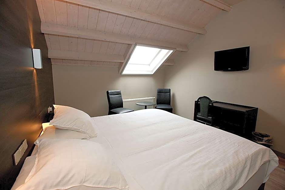 Flanders Lodge Hotel